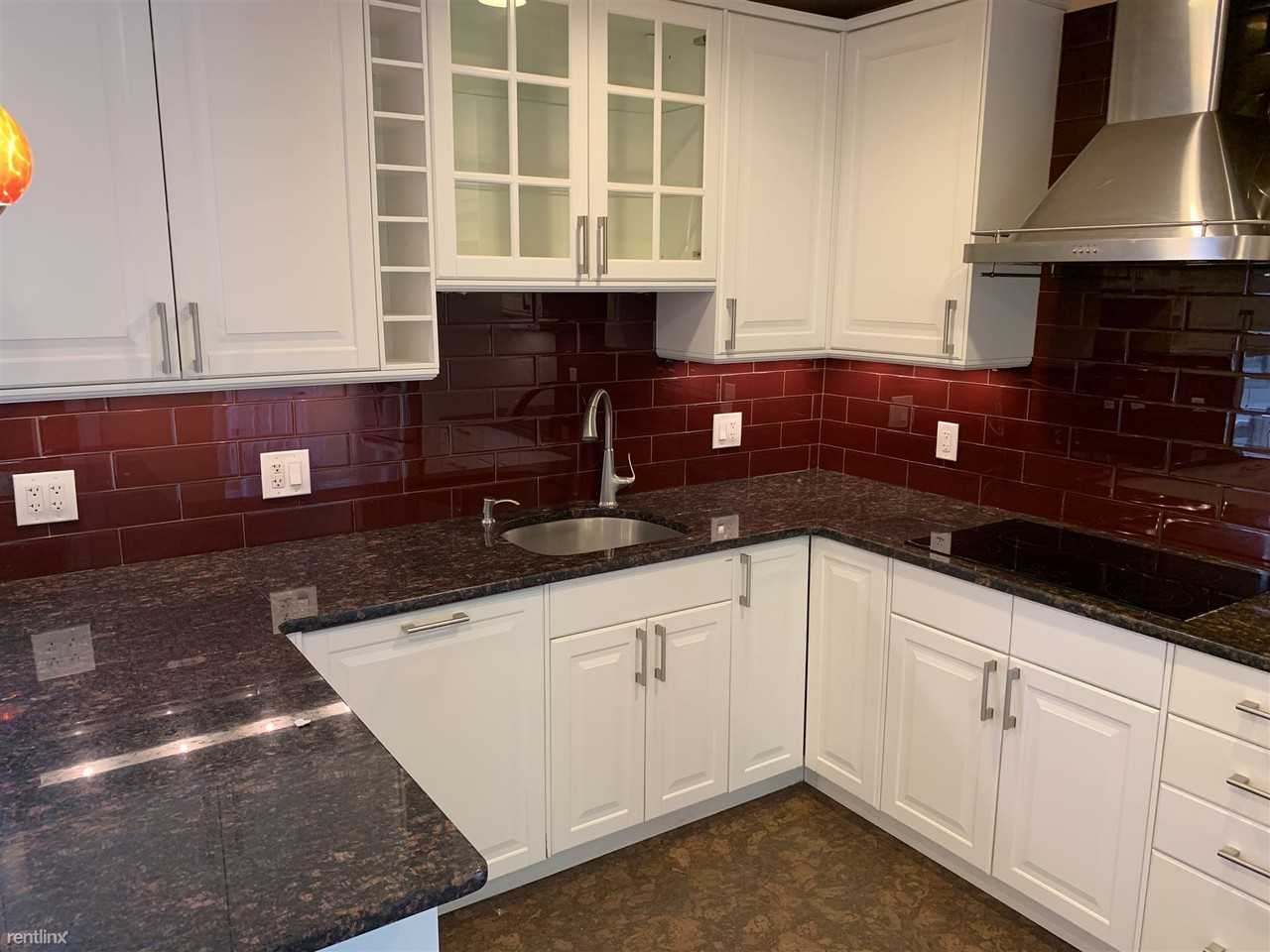 462 Woodward Ave - Photo 2 of 36