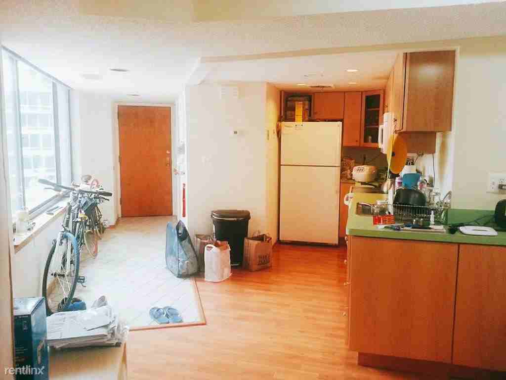 3 Washington Cir NW - Photo 3 of 11