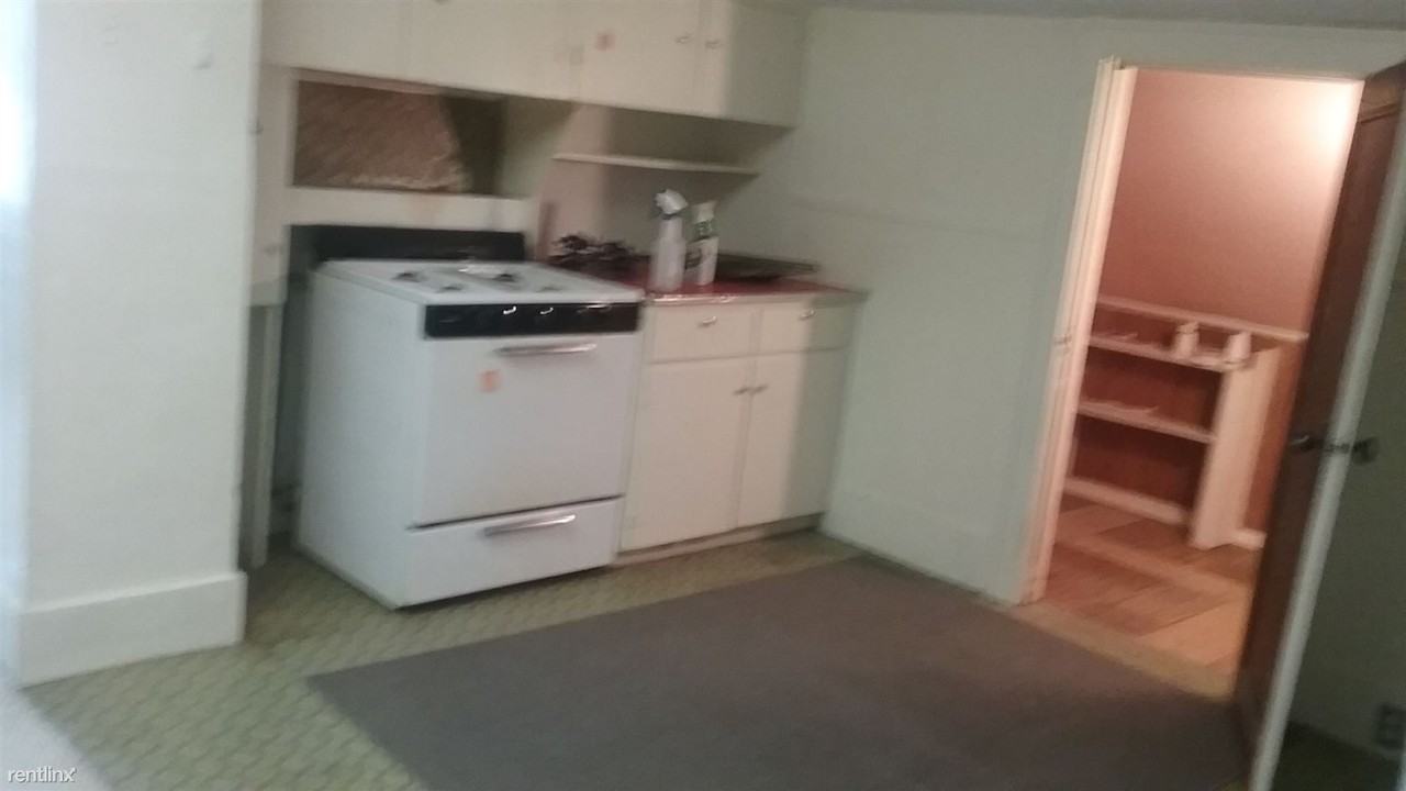 632 9th Street - Photo 2 of 20