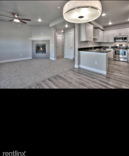 2608 Kansas Dr - Photo 2 of 7