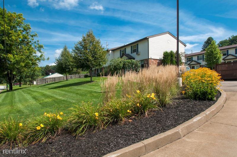 101 Lakeview Drive 1 Bedroom - Photo 2 of 19