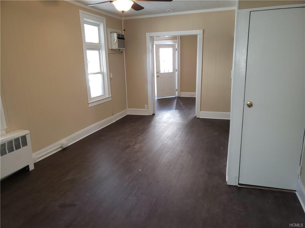 124 Smart Ave - Photo 3 of 10