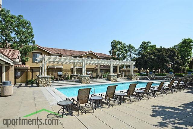 Eastridge Apartment Homes - Photo 2 of 26