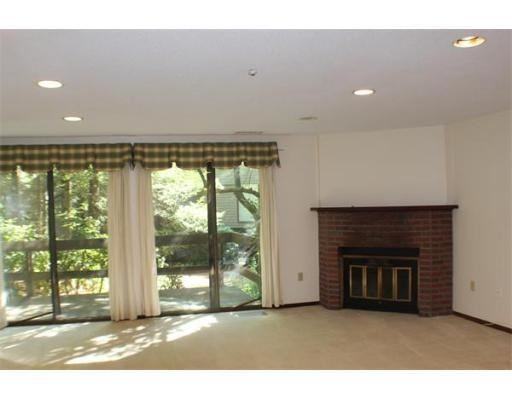 555 Great Elm Way #555 - Photo 3 of 8