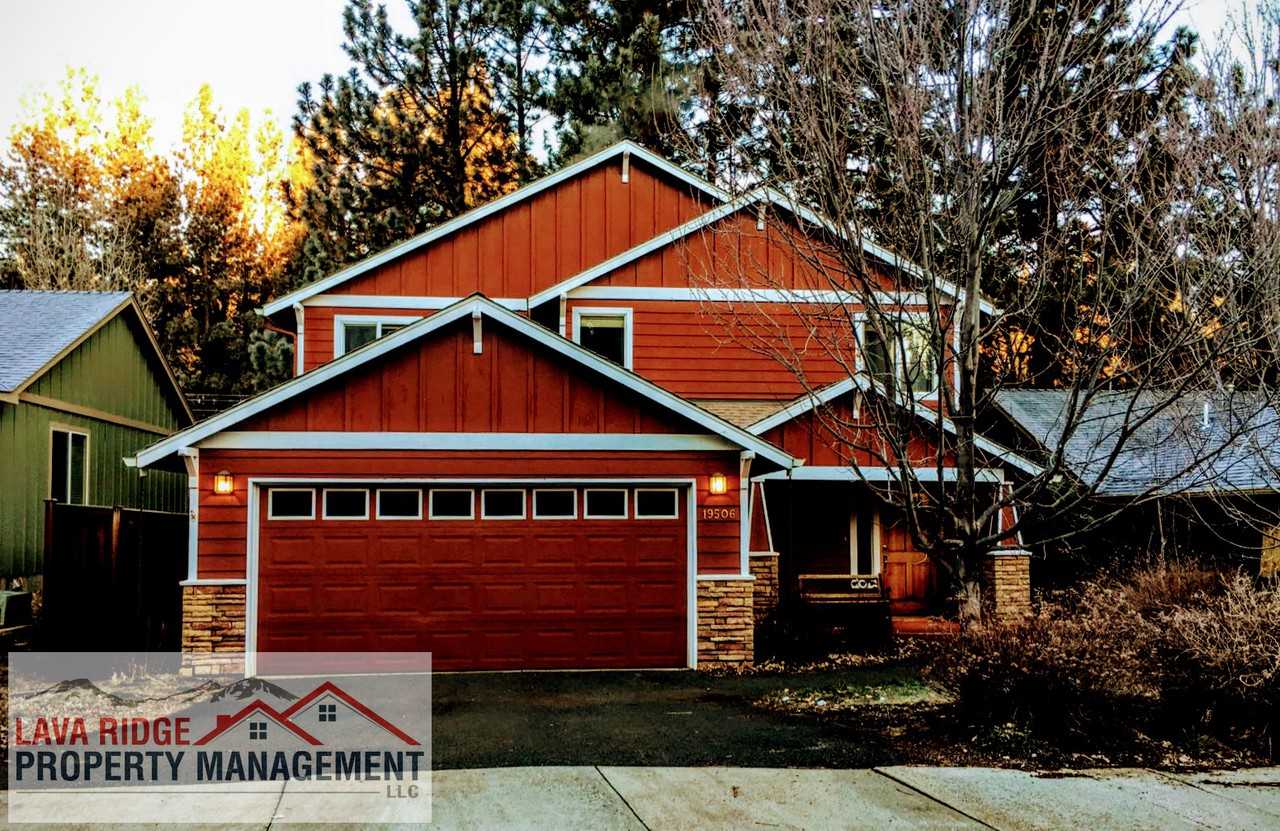 19506 Brookside Way - Photo 2 of 12