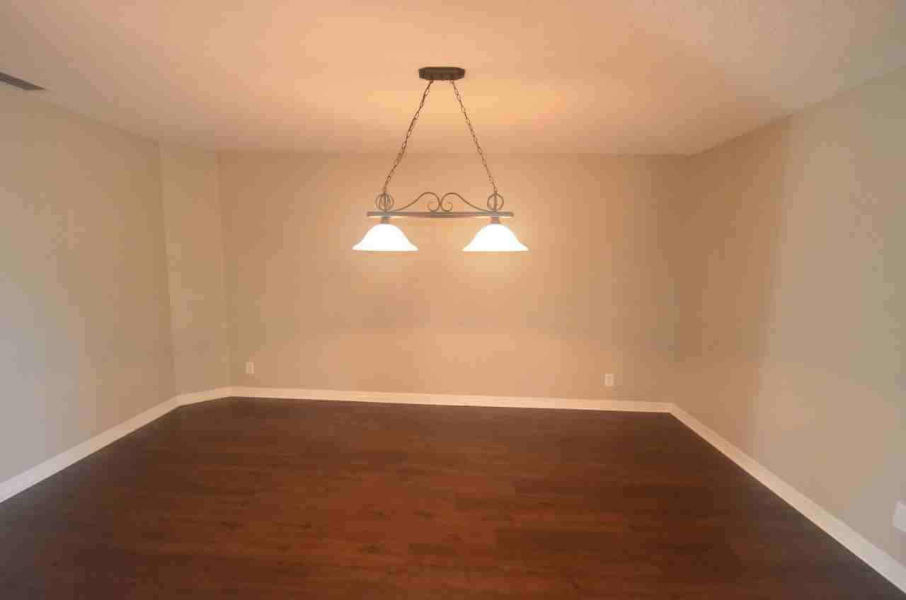 45 Pinewood Terrace E - Photo 3 of 13