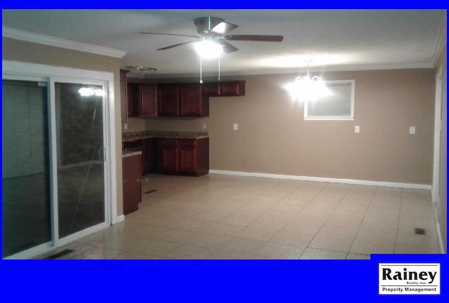 9900 Pinnacle Valley Rd - Photo 4 of 10