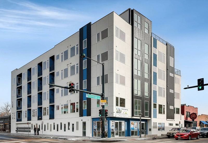 Tennyson 44 - Photo 2 of 50