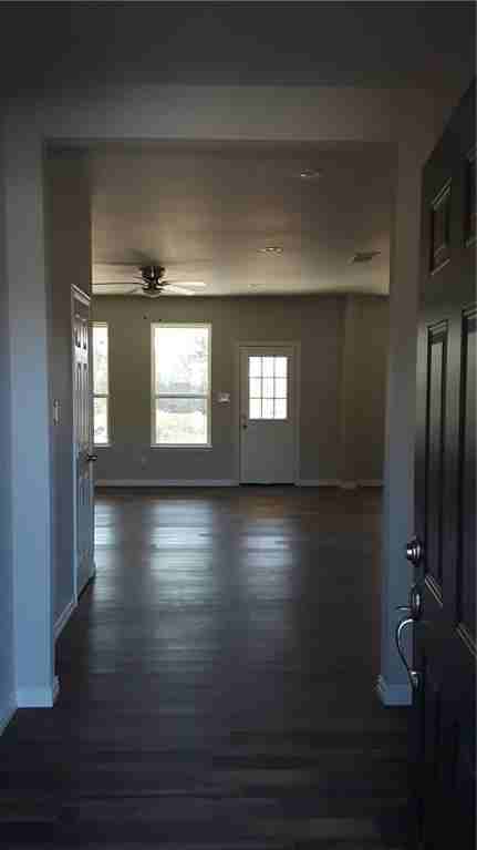 605 Madeline Ct - Photo 3 of 13