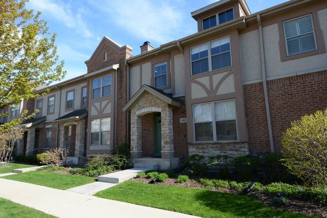 1943 Farnsworth Ln - Photo 2 of 36