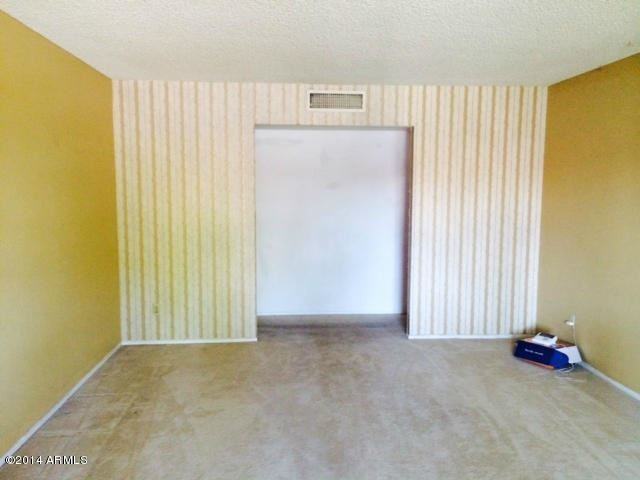 1985 E Balboa Dr - Photo 2 of 11