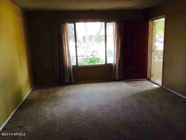 1985 E Balboa Dr - Photo 3 of 11