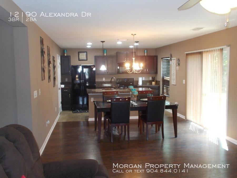 12190 Alexandra Dr - Photo 2 of 24