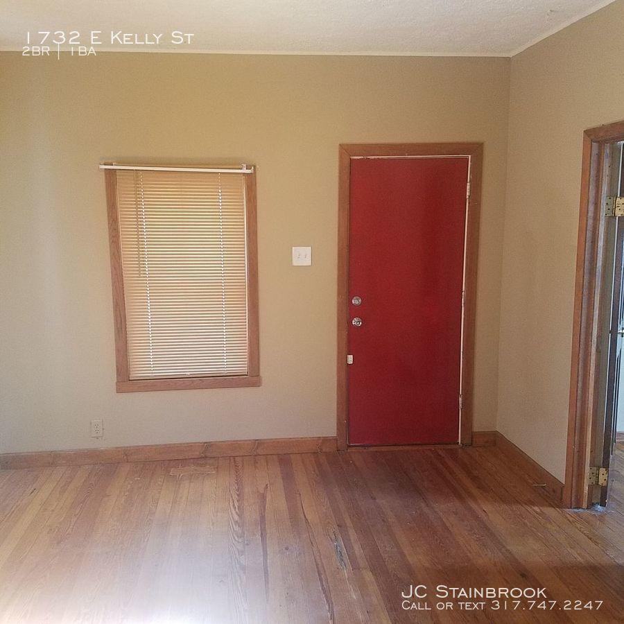 1732 E Kelly St - Photo 2 of 5
