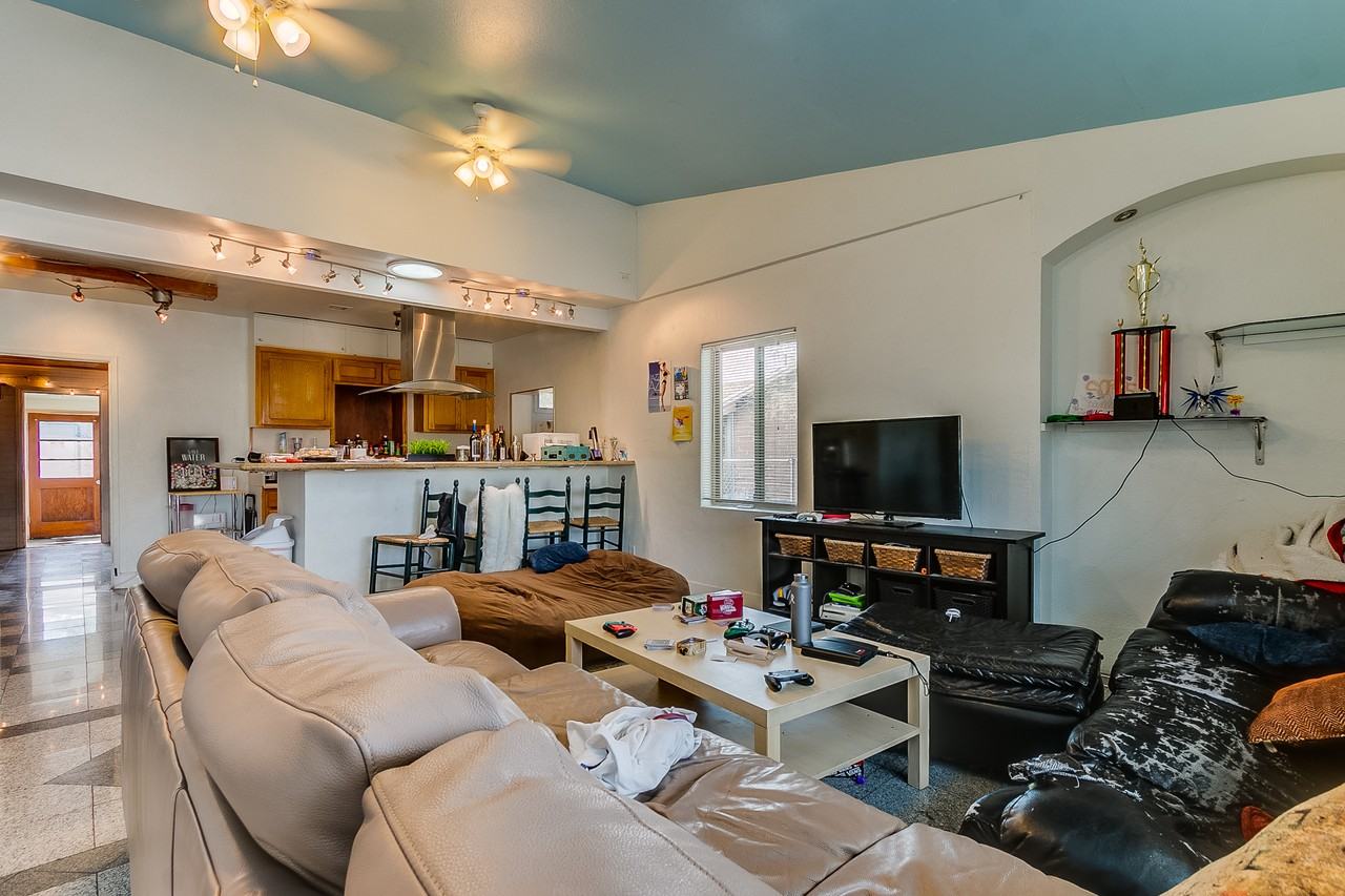 1714 E Edison St - Photo 2 of 47