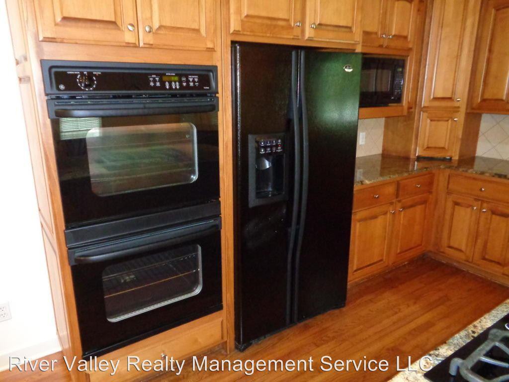 102 Skyridge Rd - Photo 3 of 24