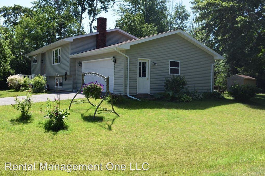 104 Russell Ct - Photo 2 of 39