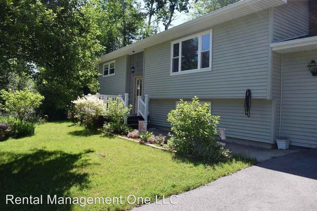 104 Russell Ct - Photo 3 of 39