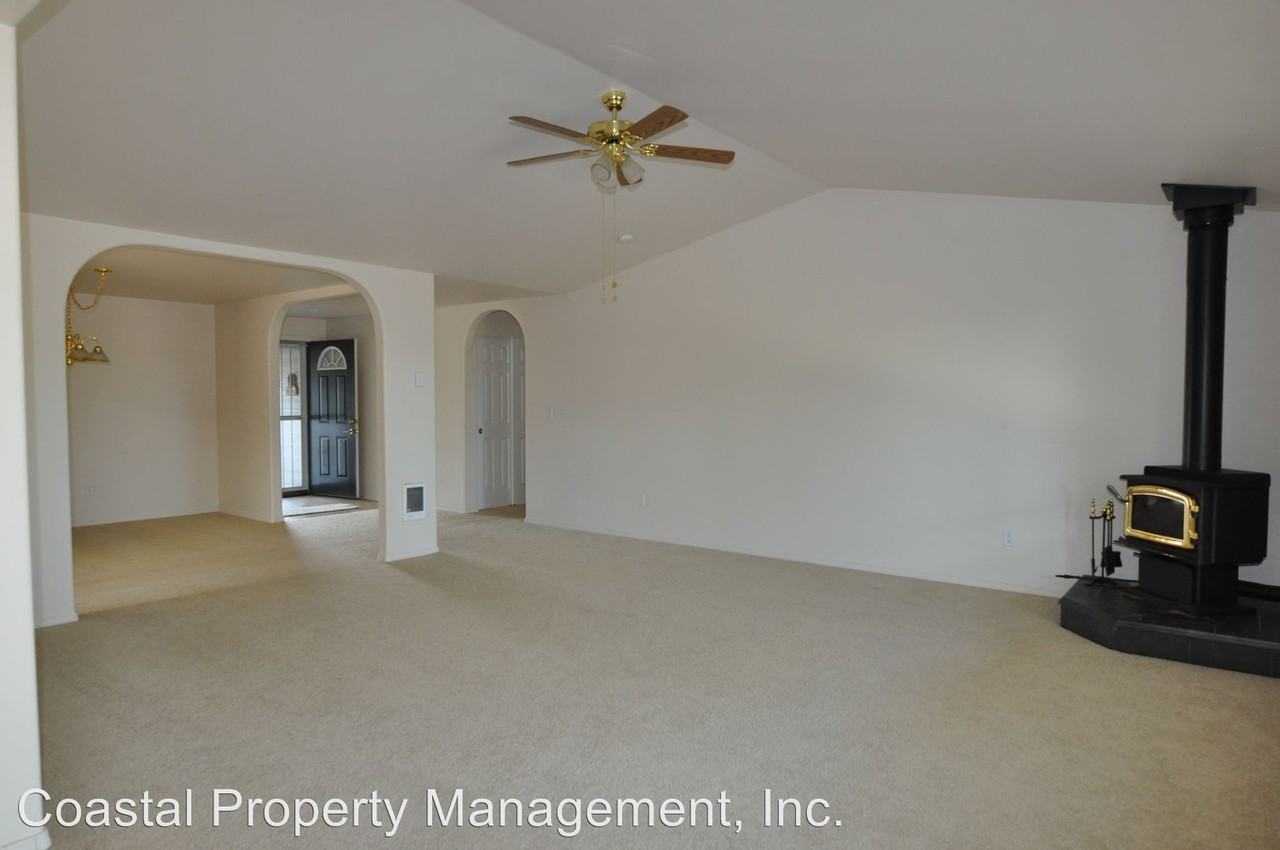 70 Park Village Dr - Photo 3 of 11