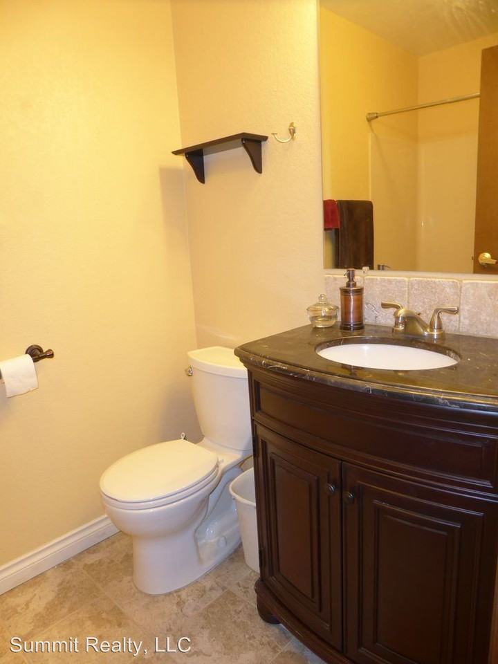 12175 Glacier Hwy - Photo 2 of 11