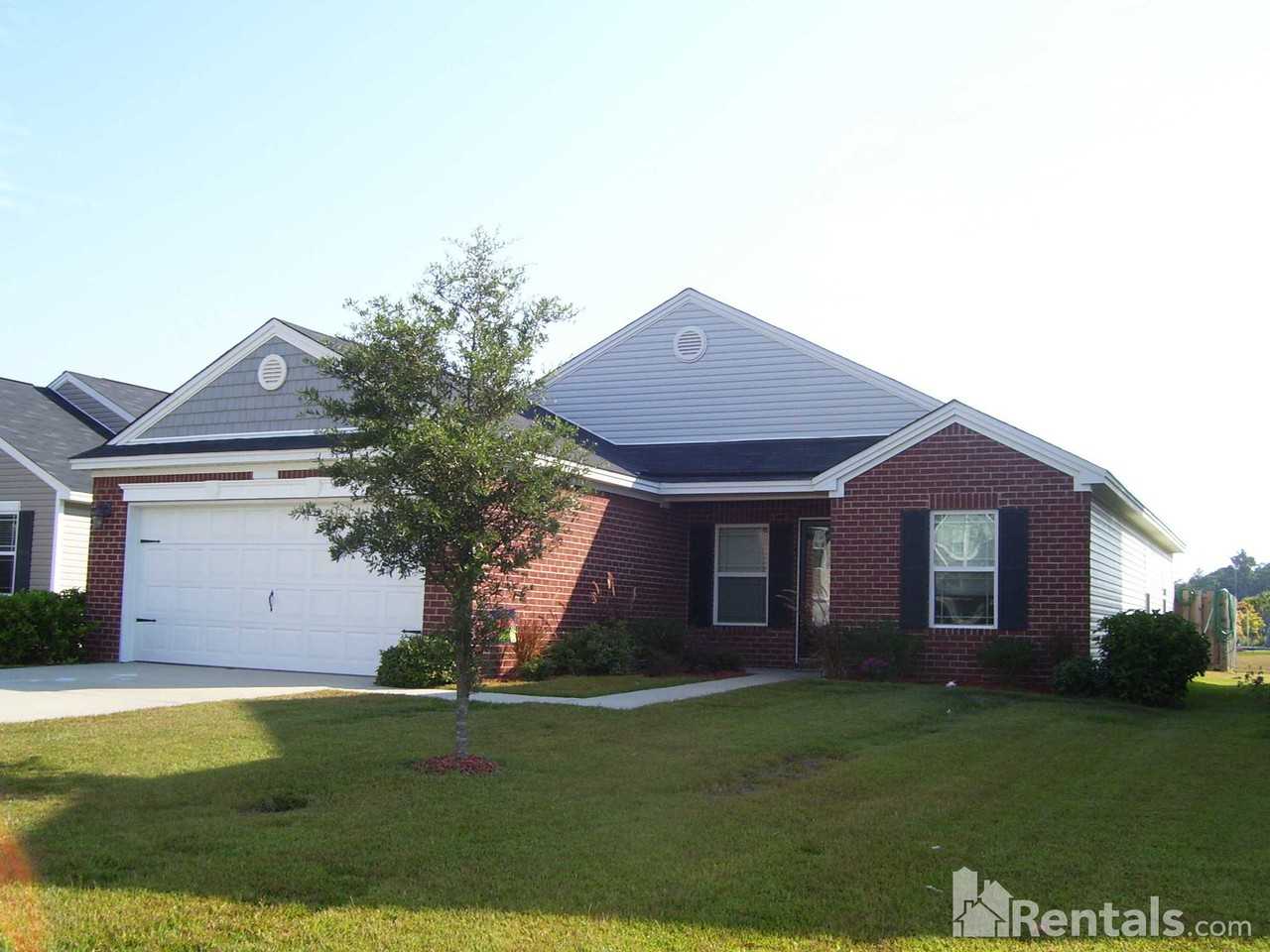 112 Lake Pointe Dr - Photo 2 of 18