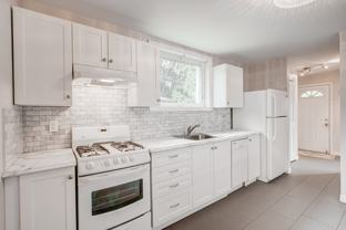 87 Thirty Seventh Street - Photo 1 of 1