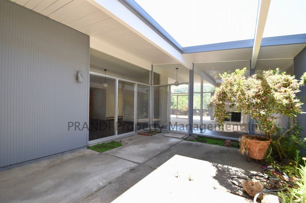 336 Mt Shasta Dr - Photo 2 of 21