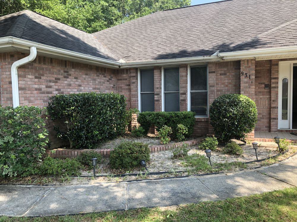 931 Spring Creek Cir - Photo 2 of 14