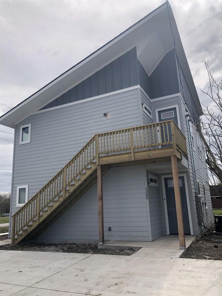 2012 State Park Rd - Photo 2 of 20