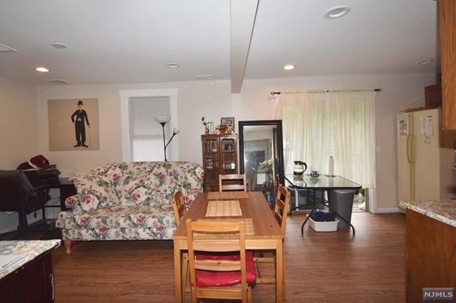 483 River Rd - Photo 2 of 7