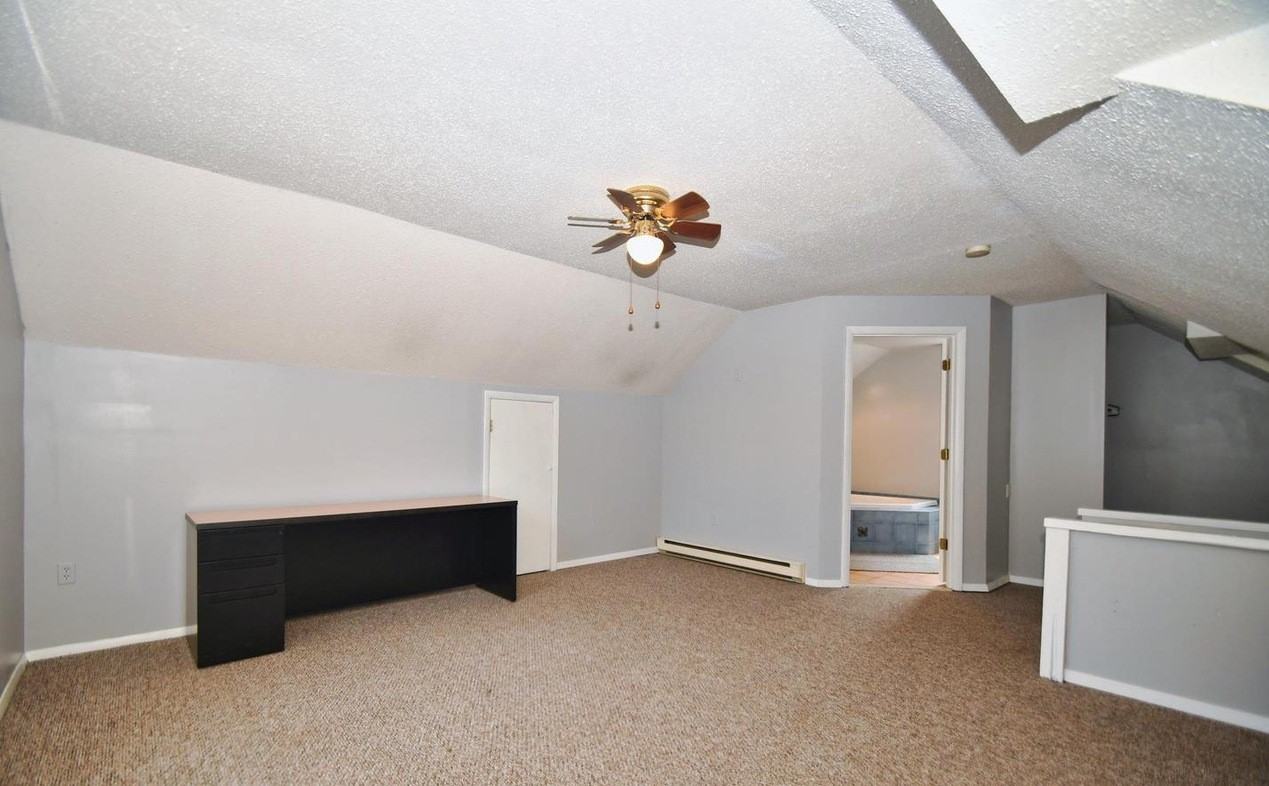 3200 Glenmore Ave - Photo 3 of 19