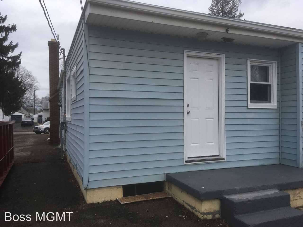 1724 Wilson Ave. - Photo 2 of 15