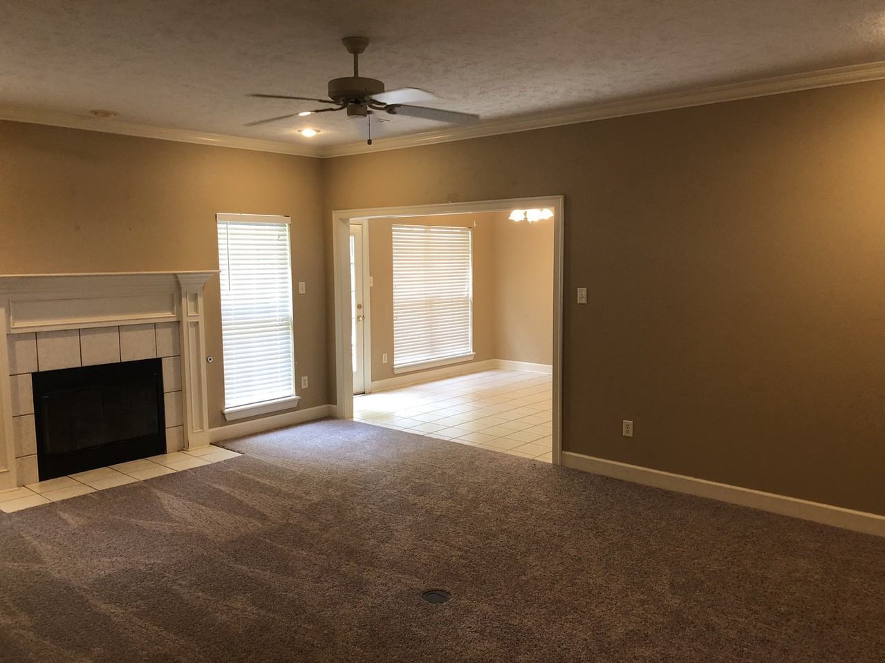 2745 Silver Crest Dr - Photo 3 of 10