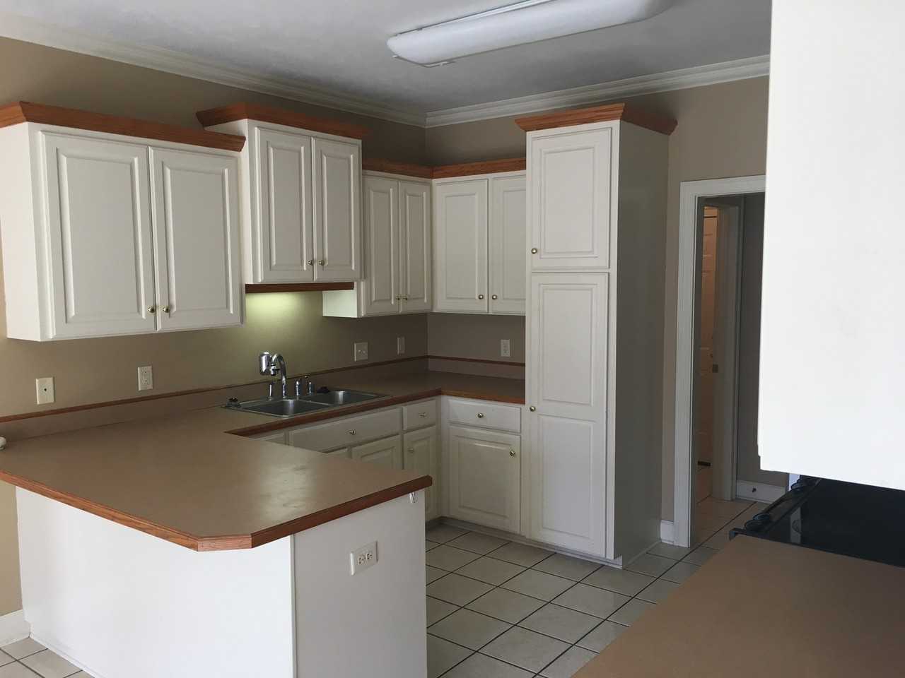 2745 Silver Crest Dr - Photo 5 of 10