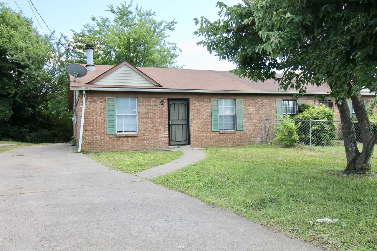 3706 Village Trl - Photo 2 of 17