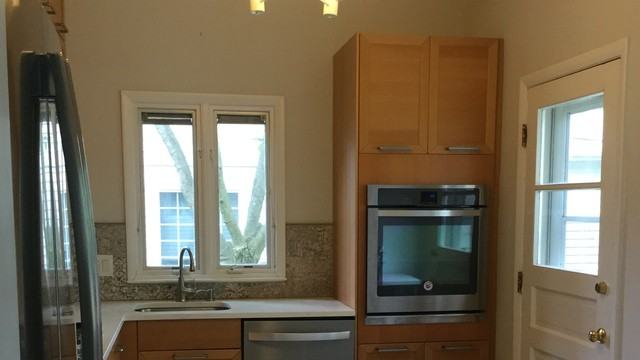 1235 Dartmouth Ln - Photo 2 of 19