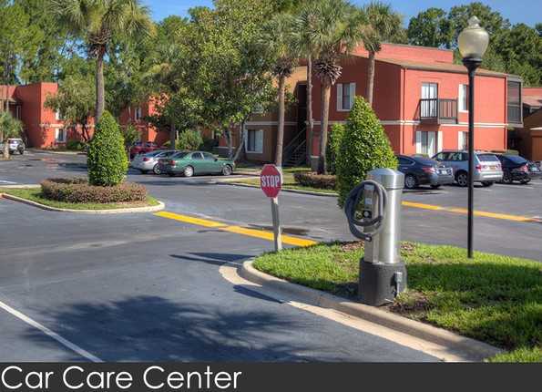 Riva Apartments - Photo 3 of 14