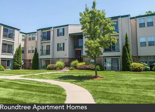 Roundtree Apartments - Photo 3 of 14