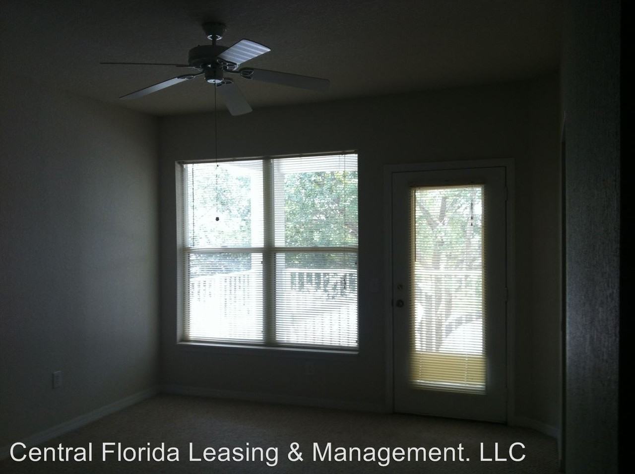 1004 Hemingway Circle - Photo 3 of 11