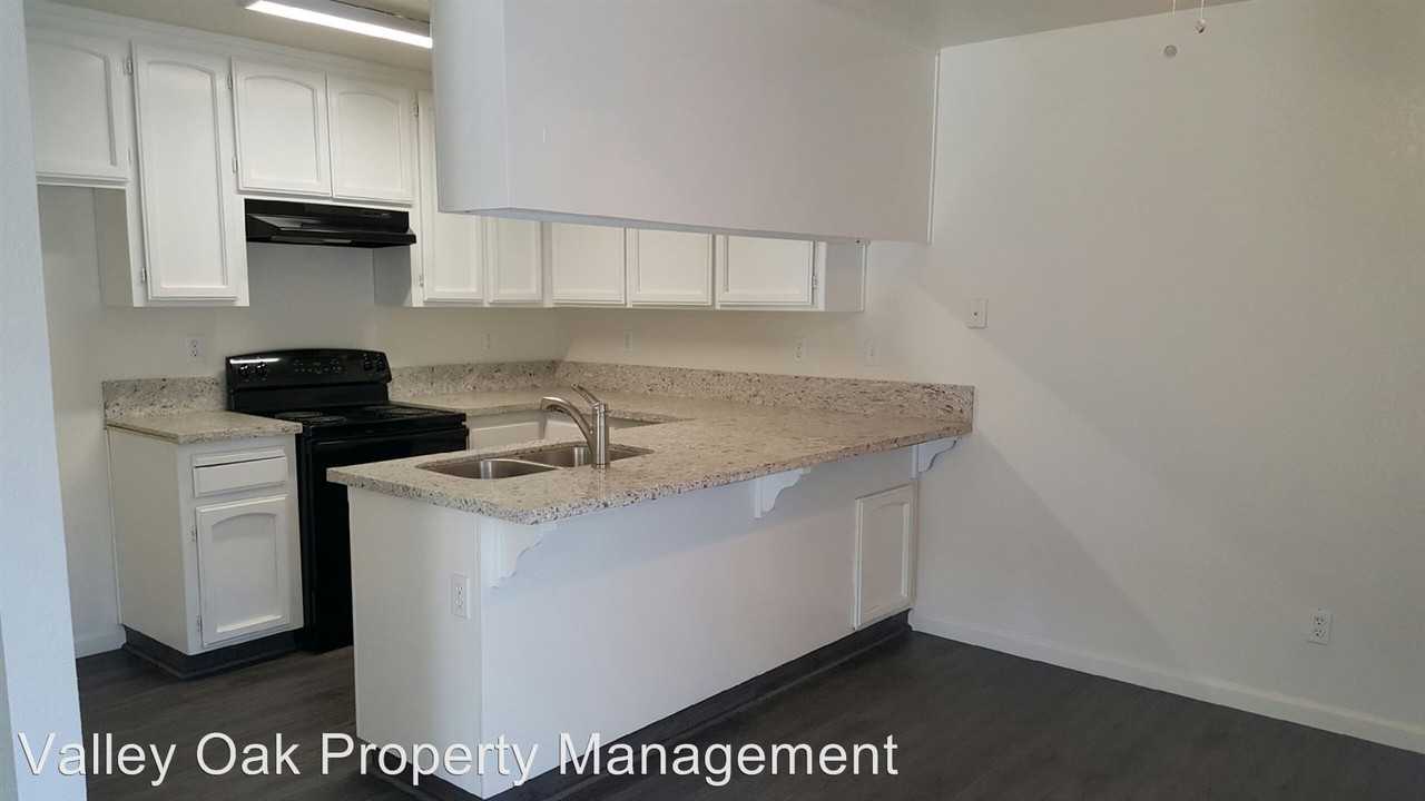 3624 Forest Glenn Dr - Photo 2 of 6