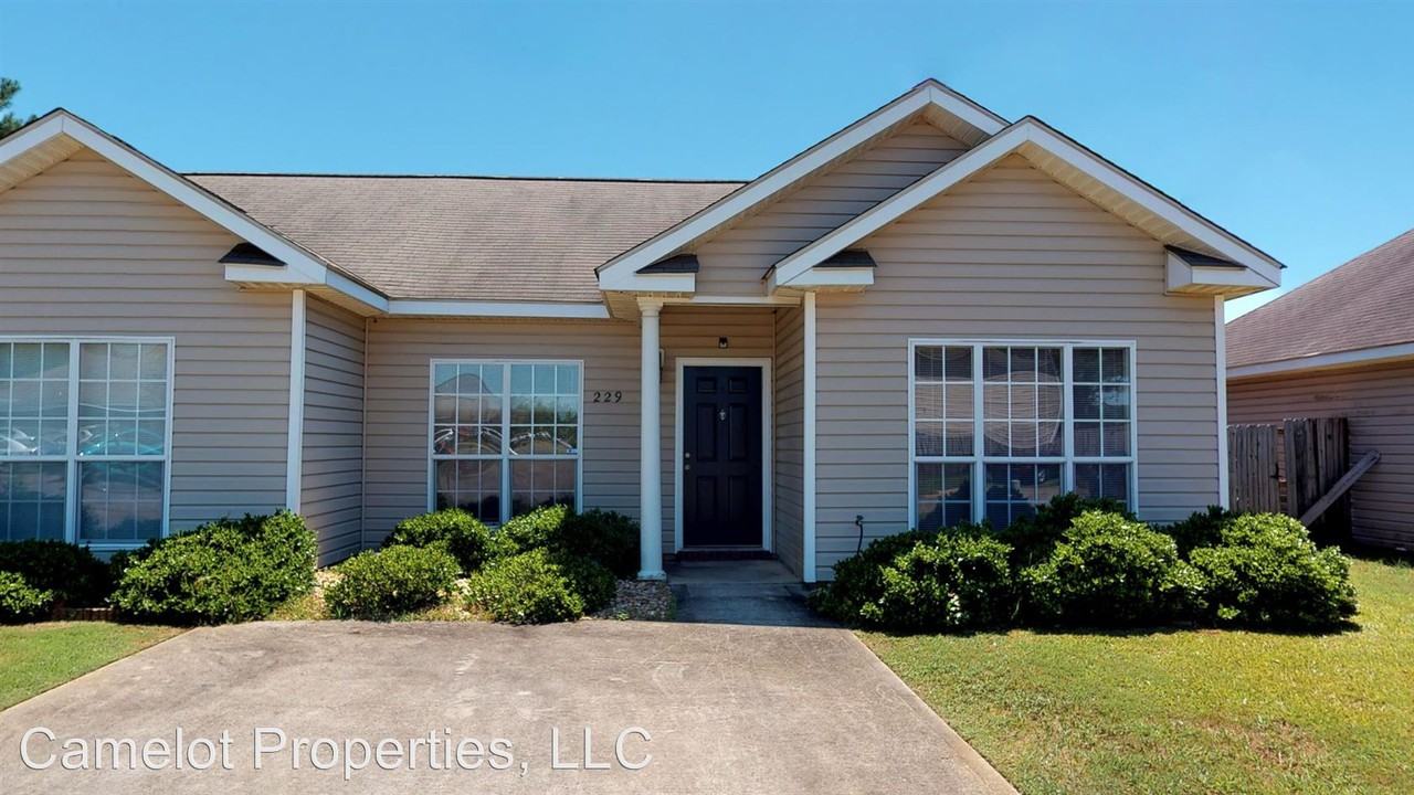 229 Pine Meadows Cir - Photo 2 of 16