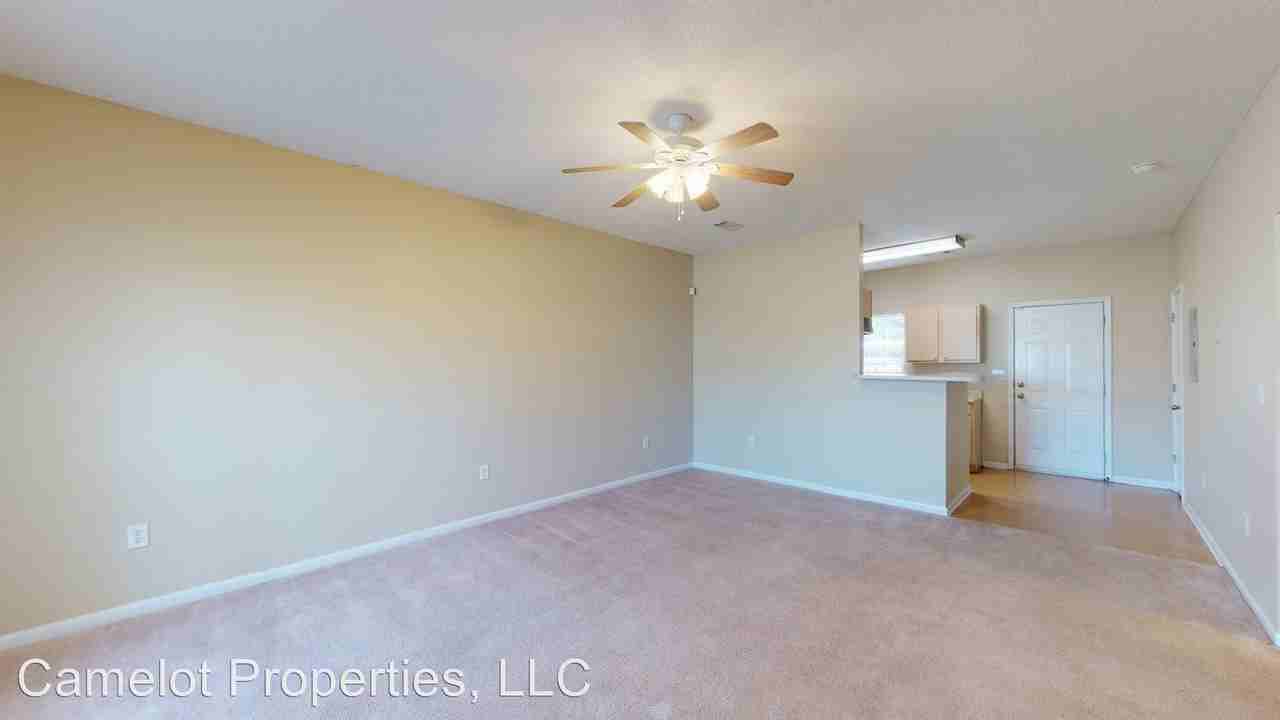 229 Pine Meadows Cir - Photo 3 of 16