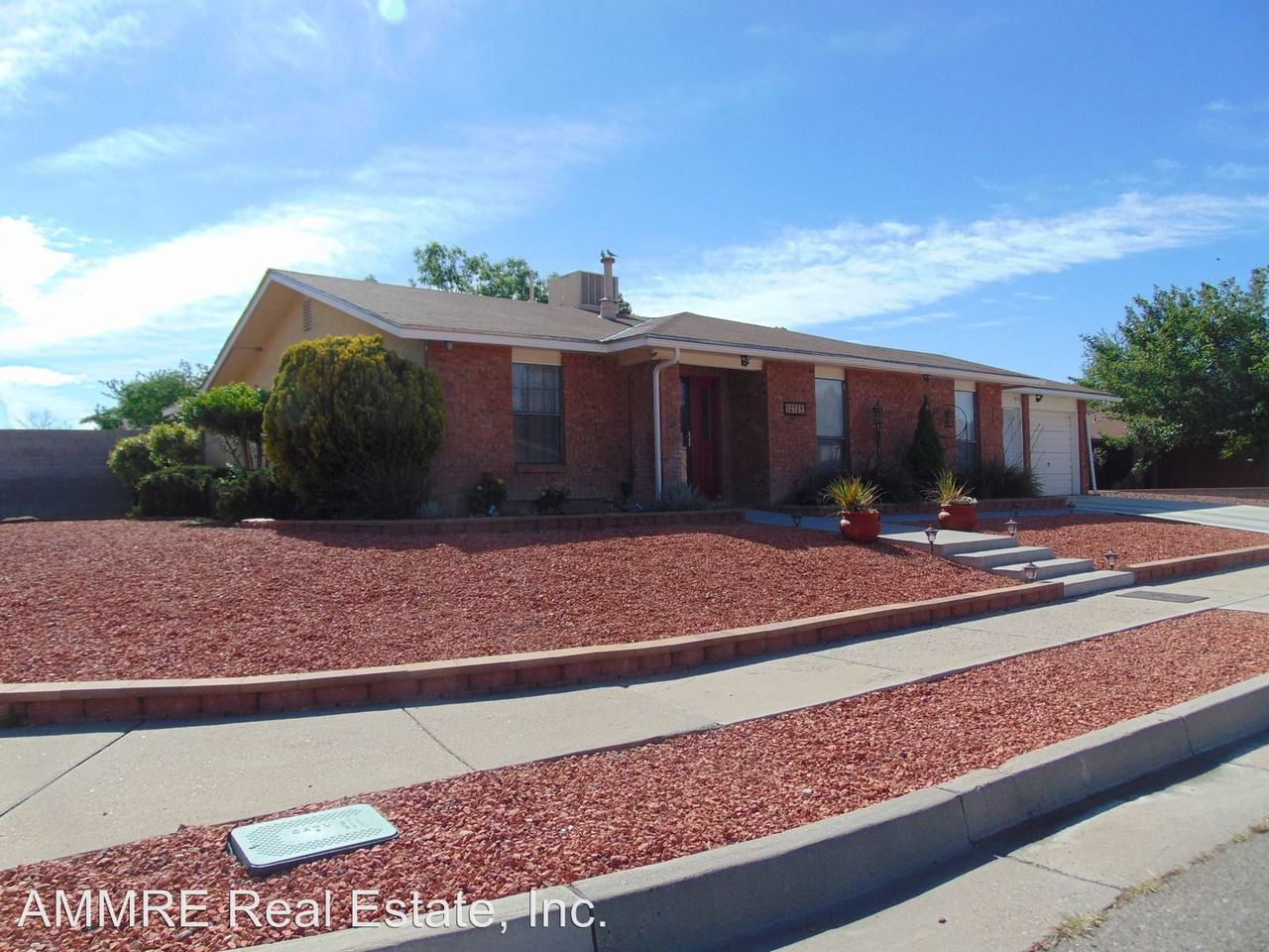 12724 Yorba Linda Dr SE - Photo 3 of 21