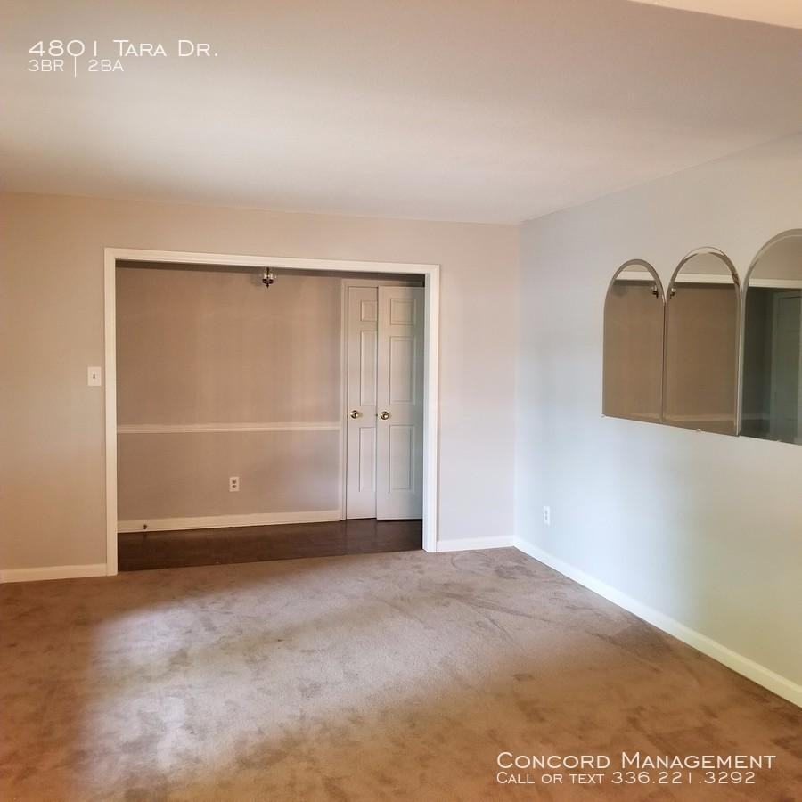 4801 Tara Dr - Photo 3 of 14