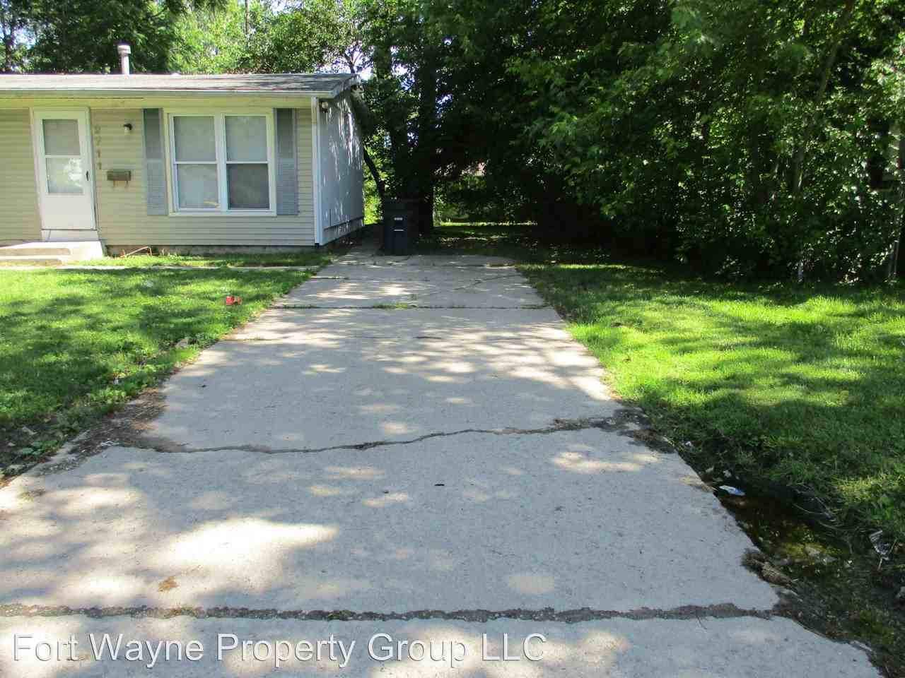2711 Manford St - Photo 2 of 10