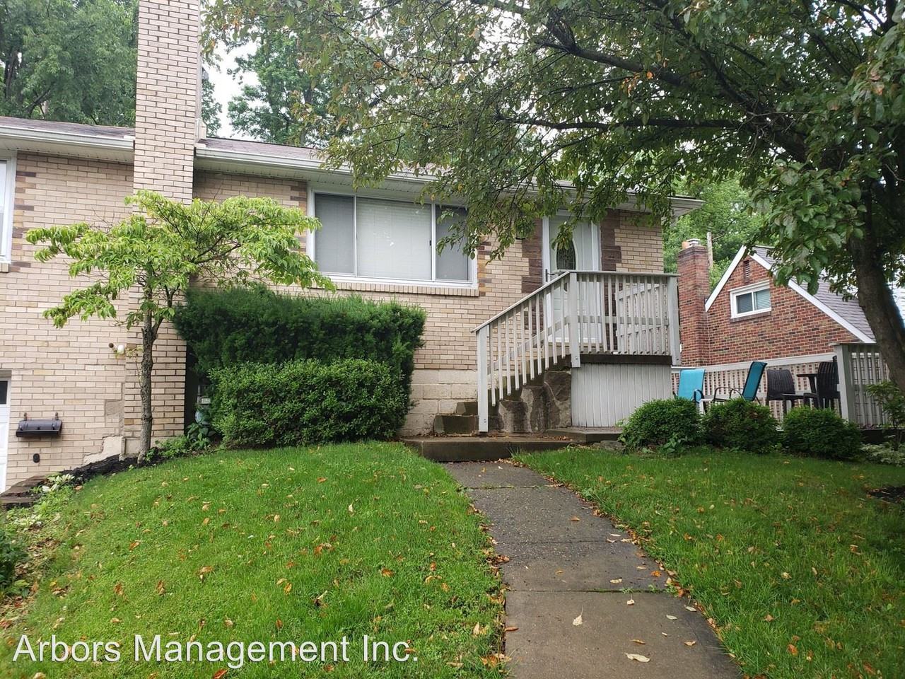 129 Ryan Dr - Photo 2 of 17