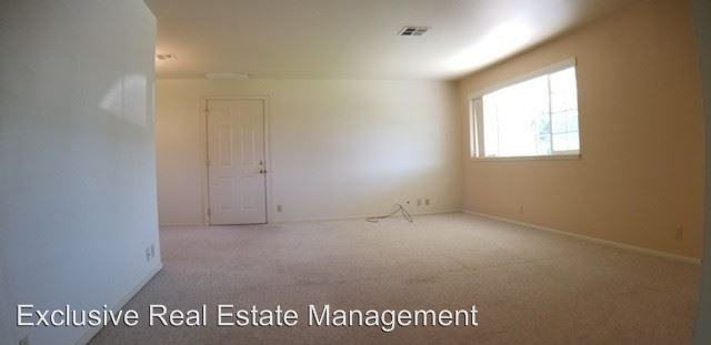 10758 Preddy Ave - Photo 2 of 11