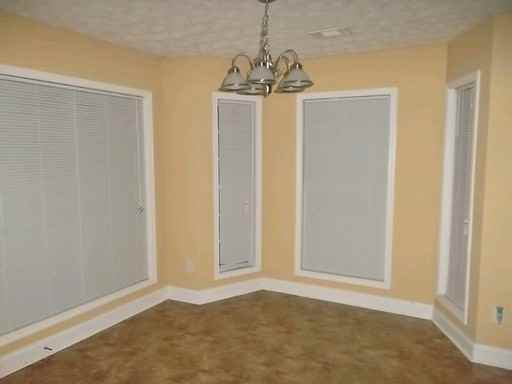 317 Lee Rd - Photo 3 of 14