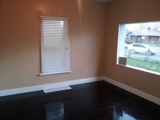 2753 Wall Ave - Photo 2 of 5