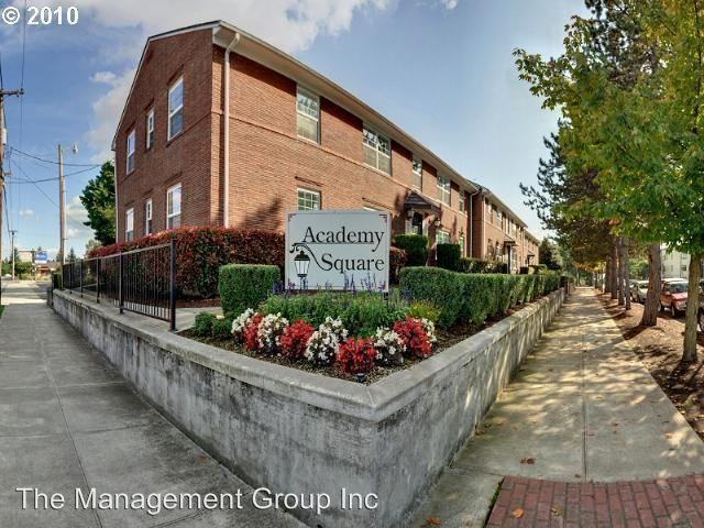 1213 C St #A - Photo 2 of 14